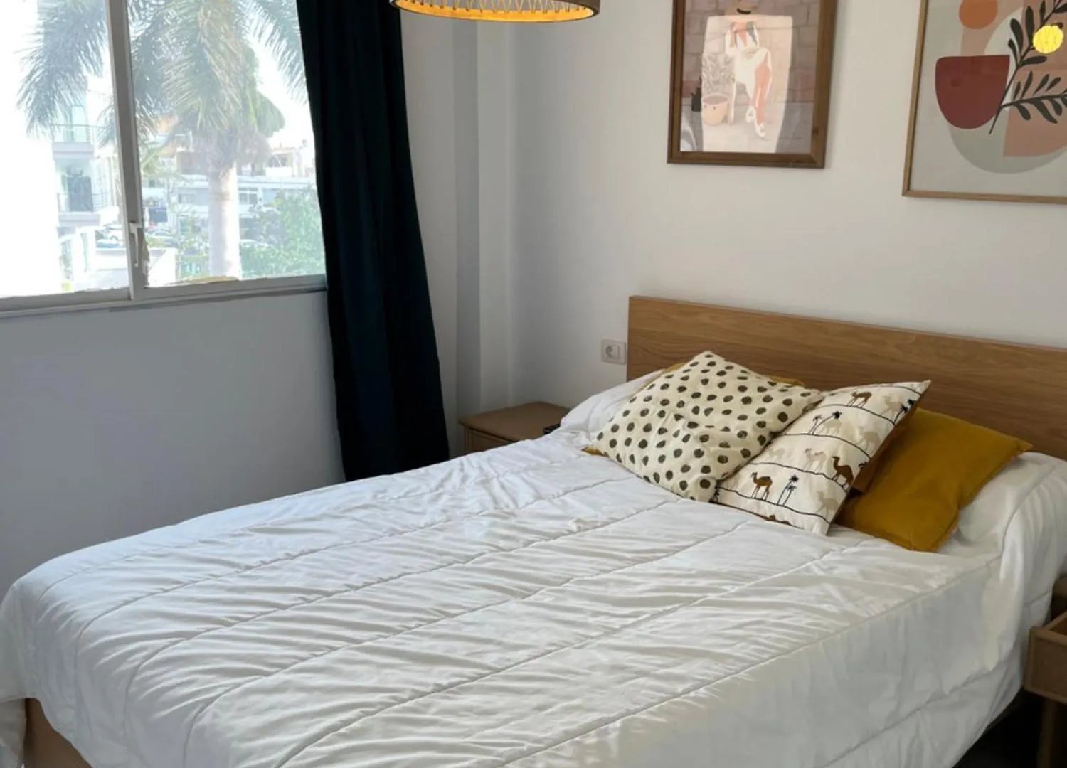 Dominica Beautiful Apartment In The First Oceanline In Los Cristianos.